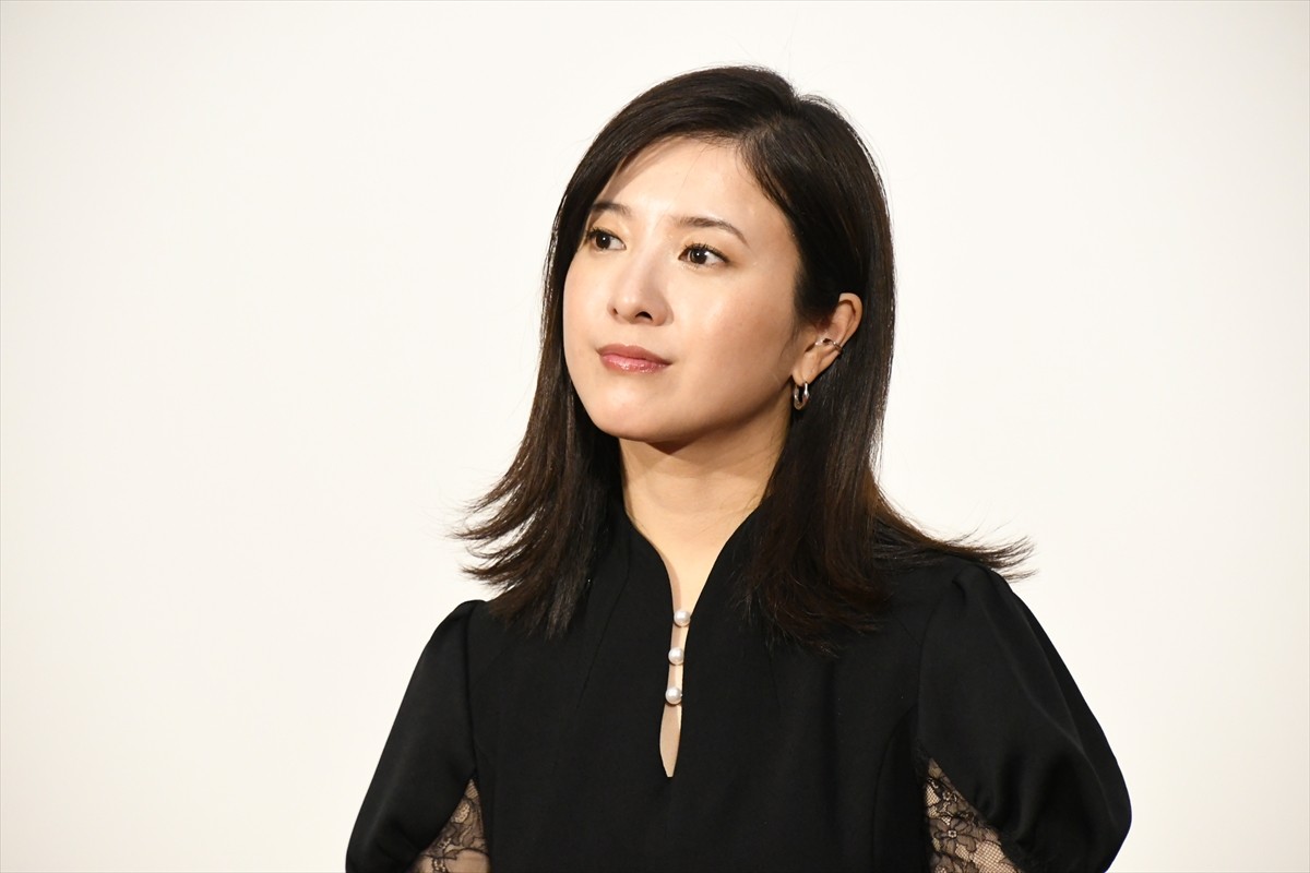 吉高由里子、大河ドラマ放送開始まで1ヵ月を切り「血が出るぐらいドキドキしています」