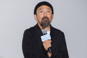 山下敦弘監督、映画『カラオケ行こ！』完成披露試写会に登場