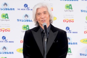 佐藤浩市、「第48回報知映画賞」授賞式に登場