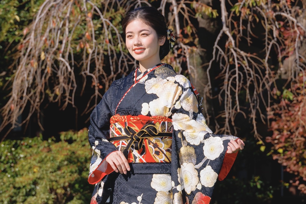 オスカー女優11人が晴れ着姿を披露　本田望結は一人暮らしの寂しさ吐露