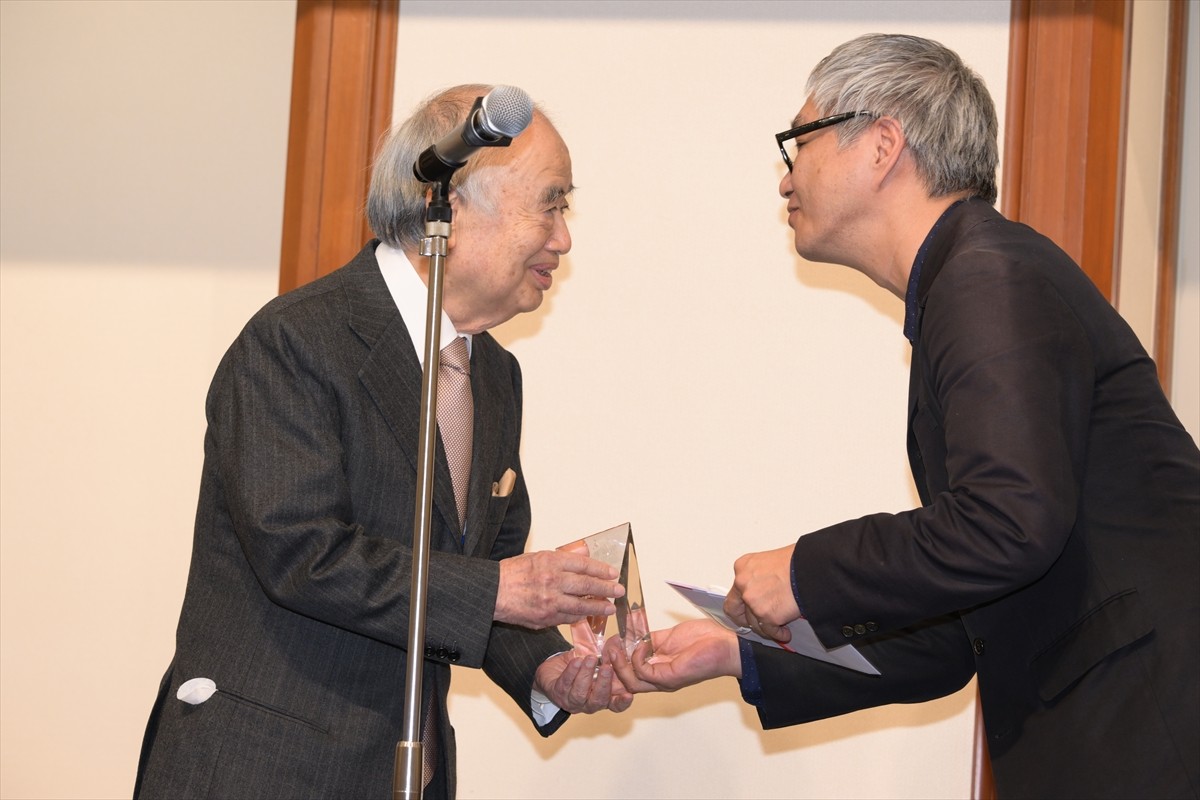 角川歴彦氏、「新藤兼人賞」プロデューサー賞受賞も逡巡「晴れがましい場に出ていいのか」