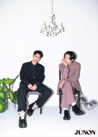 「JUNON」2月号・連載「BREAK JUNONBOY 2023」より（左から）松本大輝、綱啓永