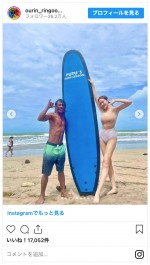 バリ島でサーフィンも楽しんだ王林　※「王林」インスタグラム