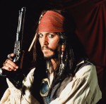映画『パイレーツ・オブ・カリビアン／呪われた海賊たち』（2003）ジャック・スパロウ役：ジョニー・デップ　