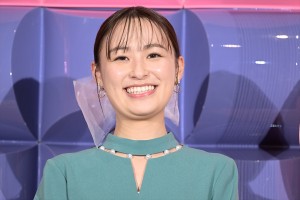 鈴木美羽、映画『なのに、千輝くんが甘すぎる。』完成披露試写会に登場