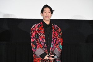 坂口涼太郎、映画『Sin Clock』初日舞台挨拶に登場