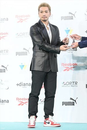 SWAY、スニーカーベストドレッサー賞 2023 授賞式・記者発表会に登場