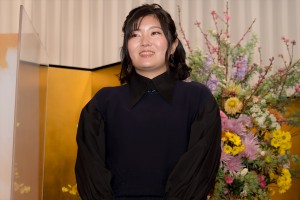 脚本家・吉田恵里香、2024年度前期 連続テレビ小説『虎に翼』制作発表会見に登場