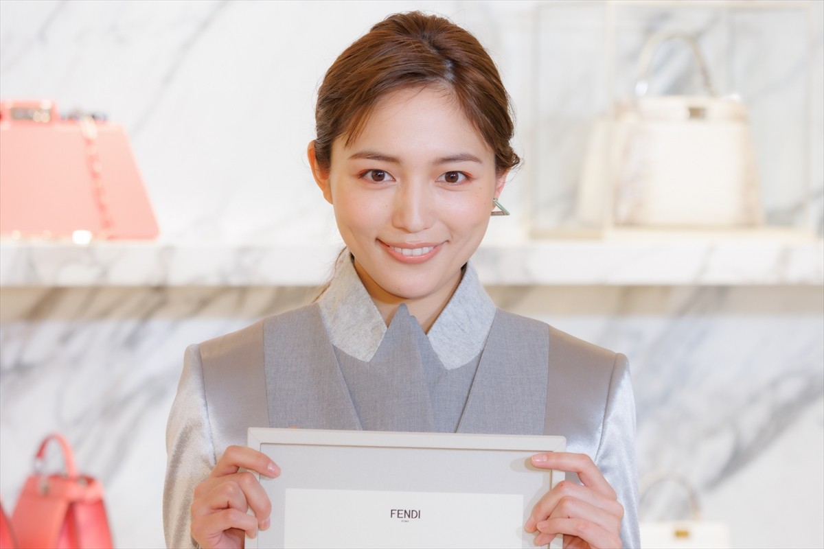 川口春奈、「FENDI」アンバサダーに就任「大好きなファッションを通して魅力をお伝えできれば」