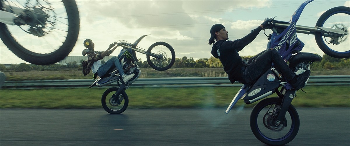 ジェンダーニュートラルの時代に突如現れた新星！　ローラ・キヴォロン監督デビュー作『Rodeo ロデオ』特報＆ポスター解禁