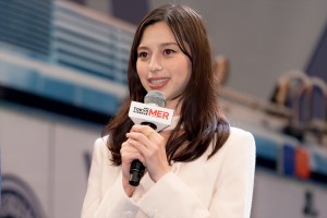 中条あやみ、劇場版『TOKYO MER～走る緊急救命室～』完成披露試写会に登場