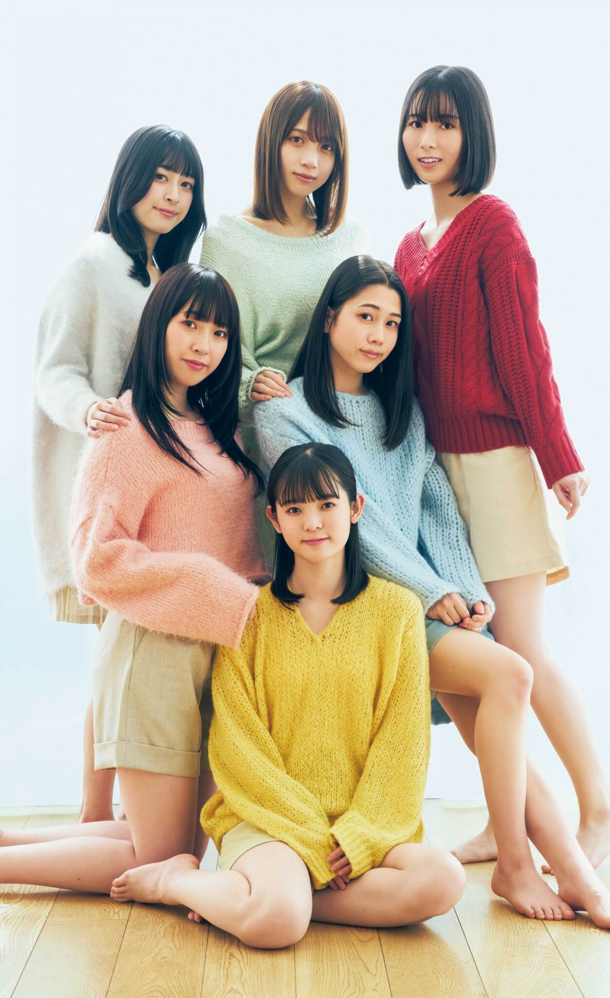 蓮ノ空女学院スクールアイドルクラブ6人そろってさわやかグラビア