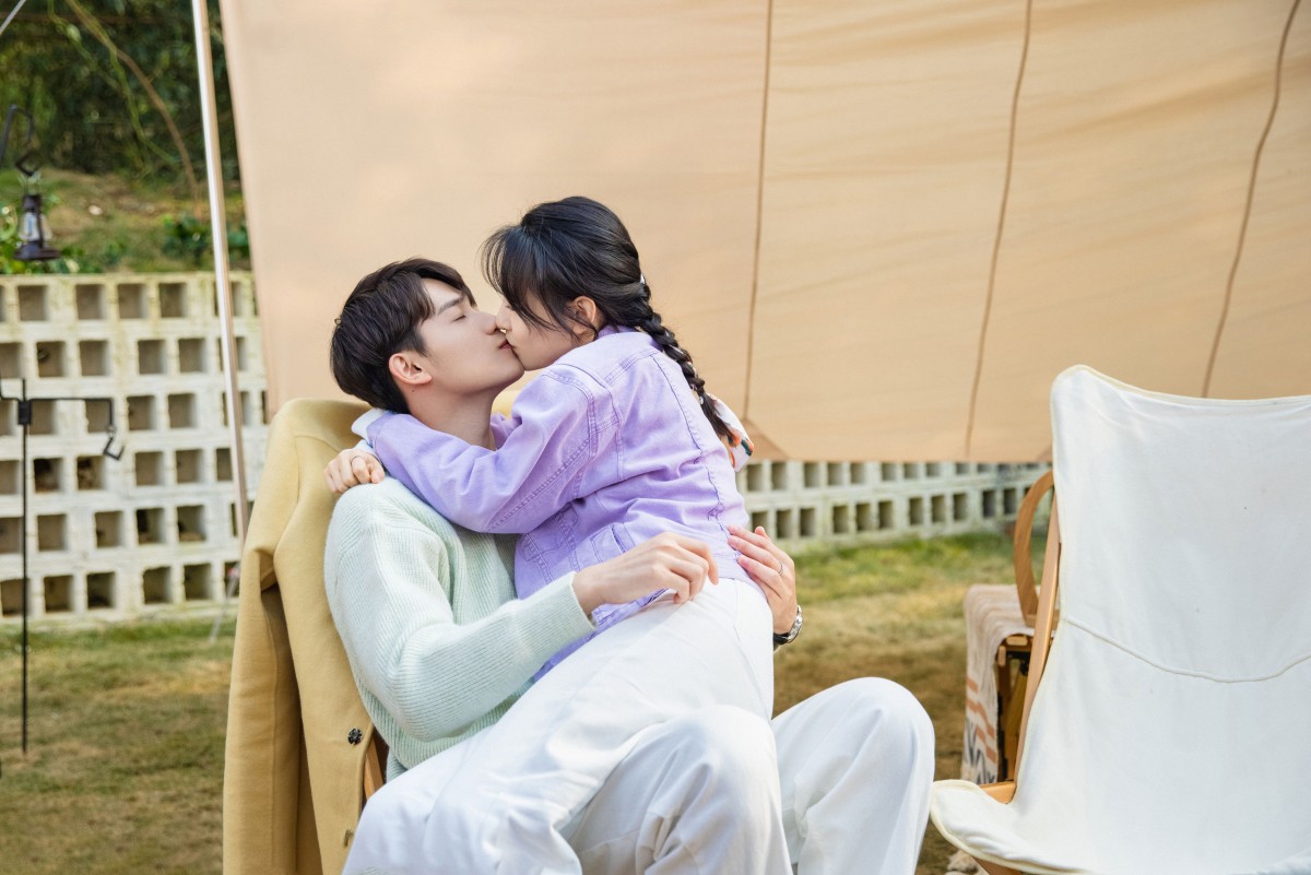 韓国ラブコメの傑作『恋愛の発見』をリメイク！　中国ドラマ『ロマンスは夏色』配信＆DVDリリース