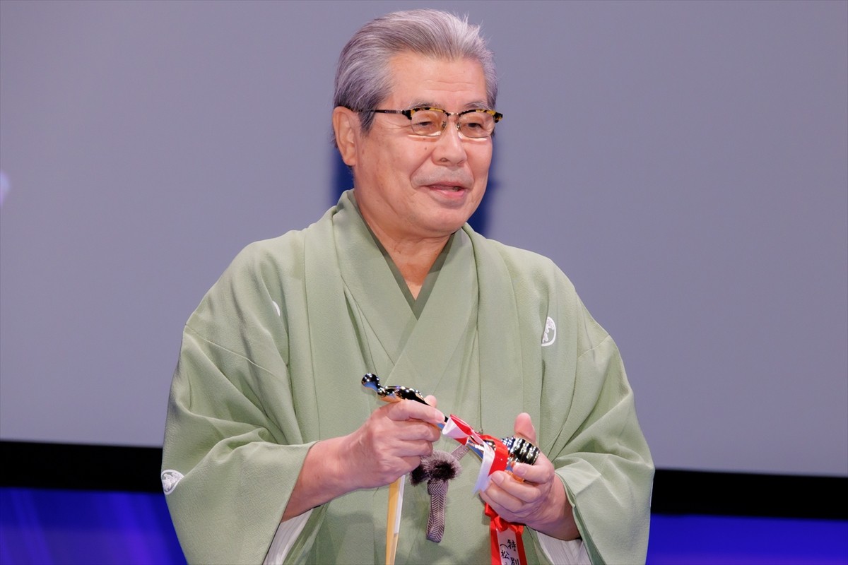 岡田准一、高倉健さんが中井貴一に渡した腕時計を継承　特別主演男優賞に「救われた思い」