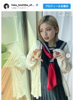 小芝風花、セーラー服＆ルーズソックス姿を披露　※「小芝風花」インスタグラム