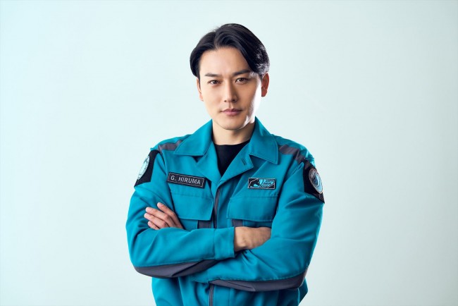 ツブコン ウルトラマンブレーザー 蕨野友也 デザイン Tシャツ Lサイズ DSC_3084.jpg?impolicy=lt&