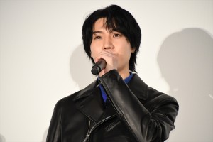 桜田通、映画『大名倒産』公開初日舞台挨拶に登場