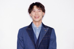 映画『水は海に向かって流れる』公開記念舞台あいさつに出席した戸塚純貴