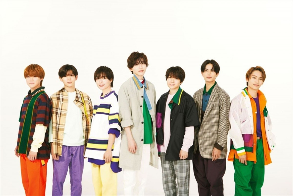 SixTONES＆なにわ男子が『ノキドア』W主題歌に！　松村北斗＆西畑大吾の2ショットシーン写真も公開！