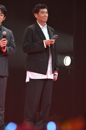 高嶋政宏、映画『キングダム 運命の炎』ワールドプレミアに登場