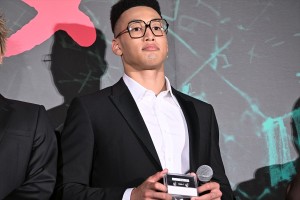 GENERATIONS・関口メンディー、映画『ミンナのウタ』完成披露試写会に登場