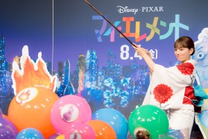 川口春奈、映画『マイ・エレメント』公開直前夏祭りイベントに登場