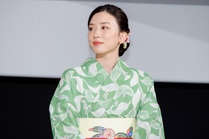 永野芽郁、映画『こんにちは、母さん』完成披露試写会に登場