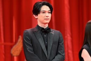 吉沢亮、映画『キングダム 運命の炎』ワールドプレミアに登場