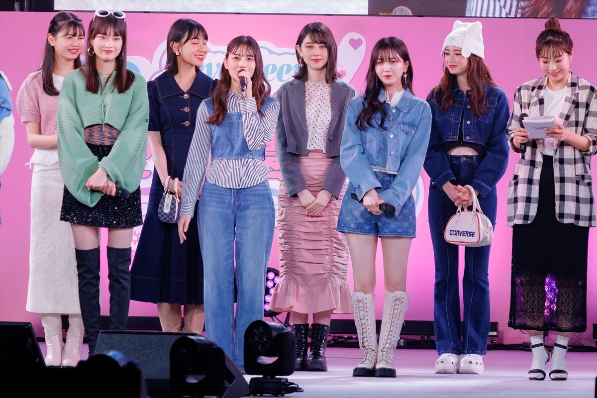 乃木坂46・久保史緒里＆日向坂46・小坂菜緒がランウェイに登場「最高の夏の思い出を作りたい」
