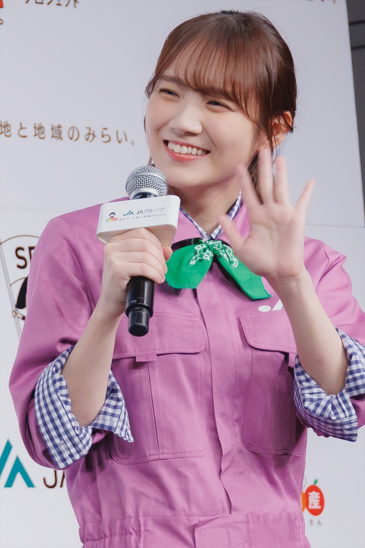 乃木坂46・梅澤美波＆遠藤さくら＆田村真佑が“つなぎ姿”披露　グループの「芋ブーム」明かす