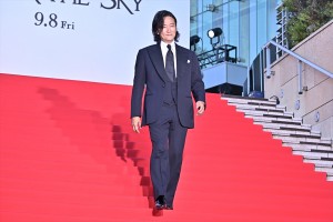 紀里谷和明、映画『YOSHIKI：UNDER THE SKY』ジャパンプレミアに登場