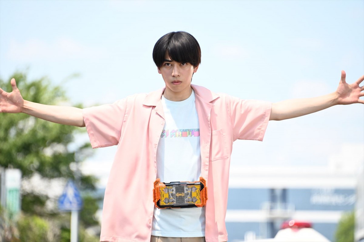 『仮面ライダーガッチャード』第2話「追跡、錬金、スケボーズ！」、スケボーのケミーが登場
