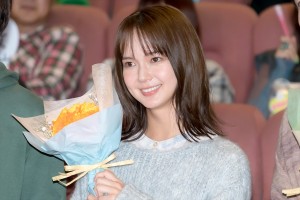 多部未華子、木曜劇場『いちばんすきな花』完成披露試写イベントに登場