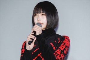 あの、映画『鯨の骨』初日舞台挨拶に登場