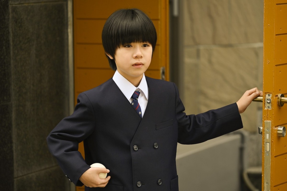 『うちの弁護士は手がかかる』ムロツヨシ＆平手友梨奈、次週予告で仲良く“言い訳”　視聴者エール「頑張ってー！！」
