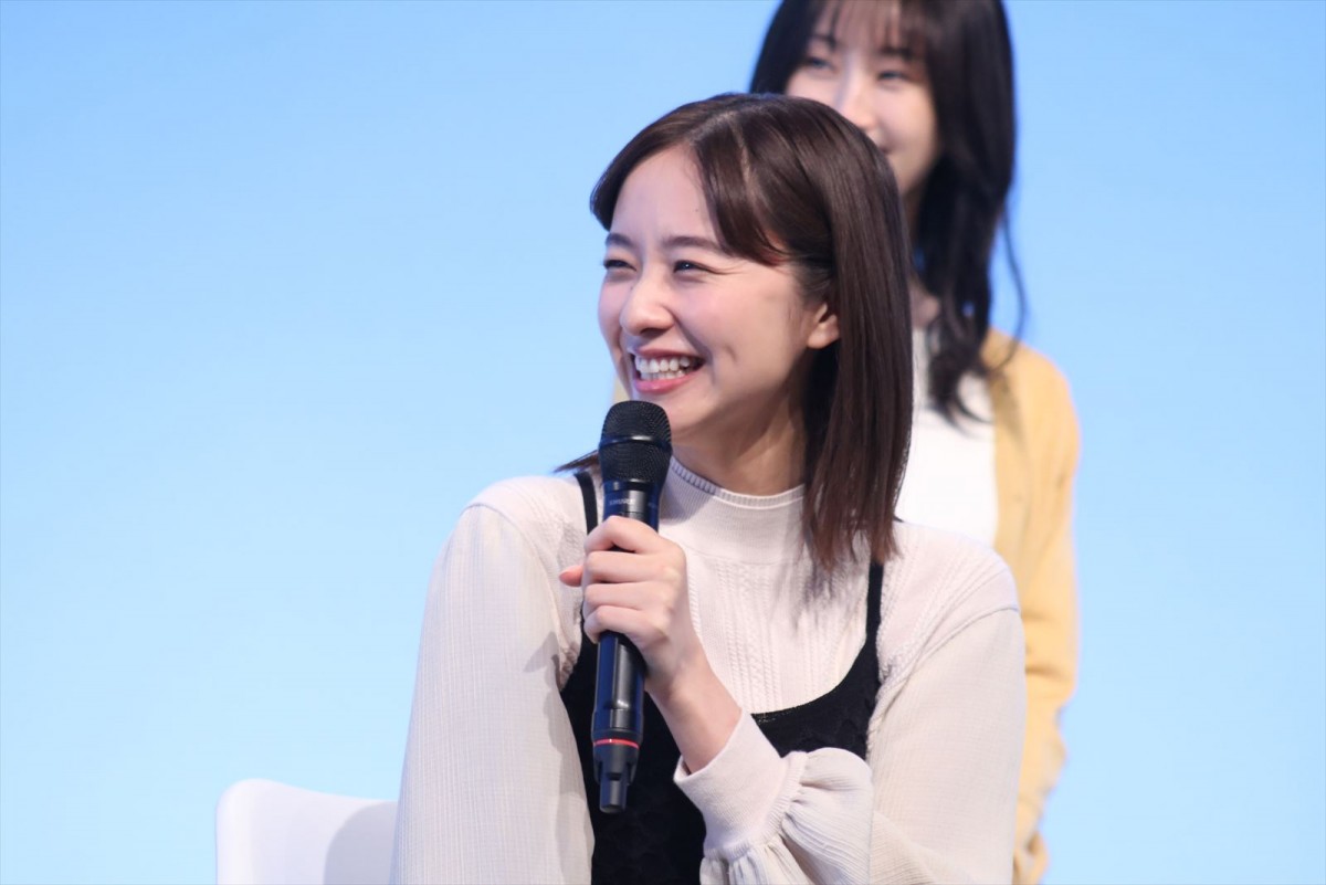 堀田真由、萩原利久の“キュンポイント”を告白「すごくかっこいい」