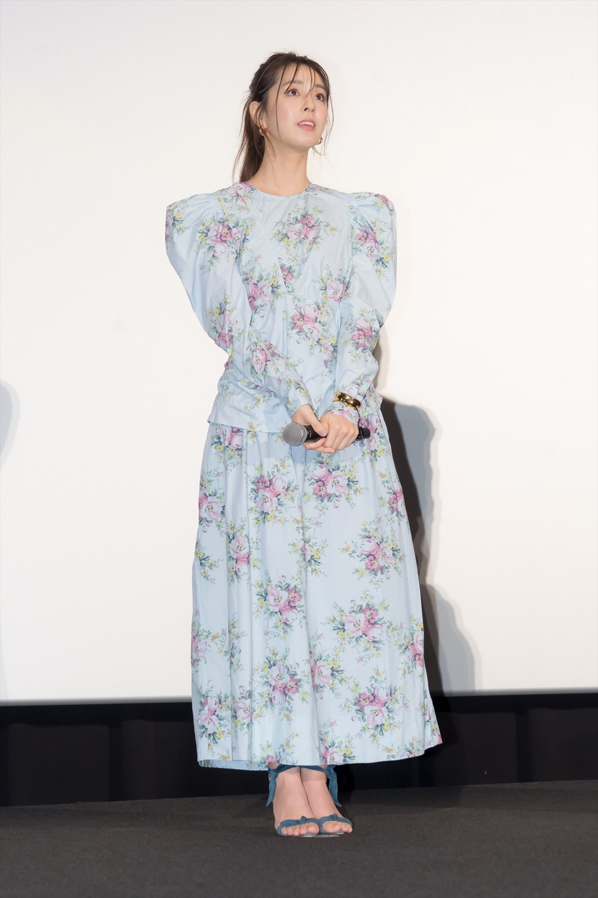 深川麻衣、アイドルから女優へキャリアチェンジ時の葛藤を明かす「すごく恥ずかしくて」