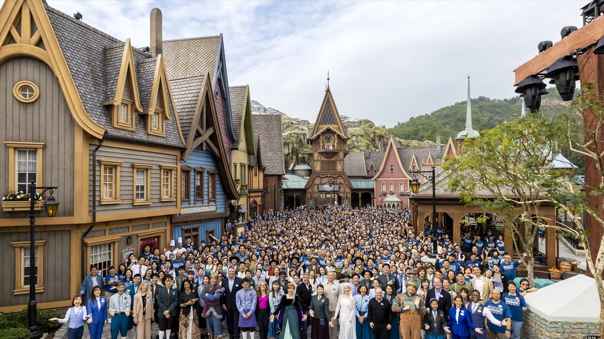 香港ディズニーに世界初の『アナ雪』エリア誕生！ オープン控え