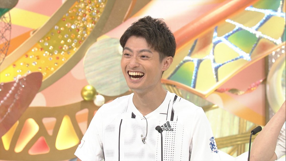 愛のスマッシュさく裂！　新時代スポーツ・クロスミントン日本代表夫婦登場　今週の『新婚さん』
