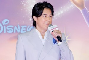 映画『ウィッシュ』ジャパンプレミアイベントに登場した福山雅治