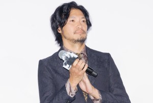 映画『ゴジラ-1.0』初日舞台あいさつに登壇した青木崇高