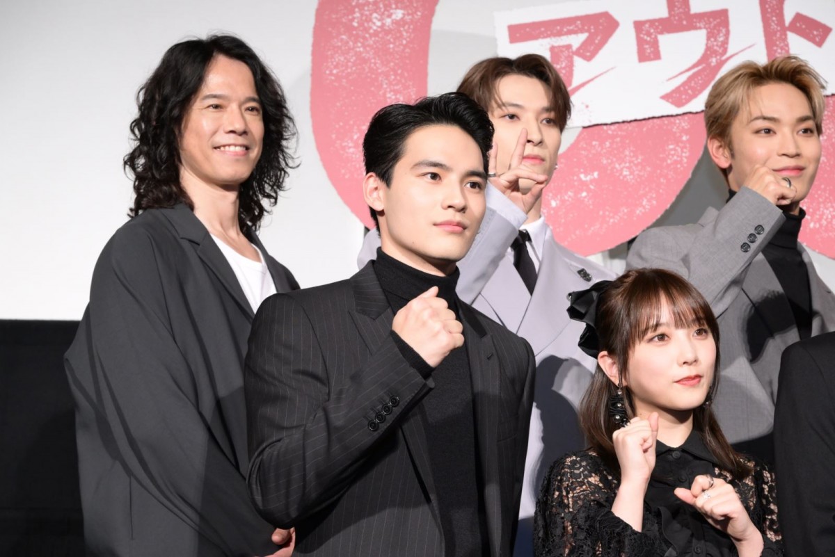乃木坂46・与田祐希、やんちゃな少女時代を振り返る「Tシャツ破いて山に登って…」