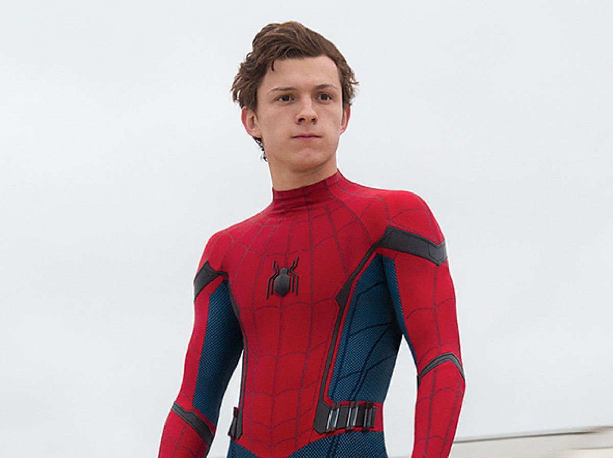トム・ホランド、『スパイダーマン』4作目について熱弁 「またあのスーツを着ないなんて、バカ」