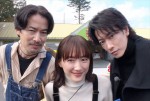 『バナナマンのせっかくグルメ！！新春SP』に出演する（左から）竹野内豊、綾瀬はるか、佐藤健