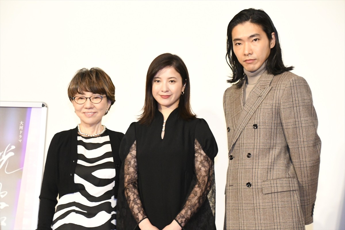吉高由里子、大河ドラマ放送開始まで1ヵ月を切り「血が出るぐらいドキドキしています」