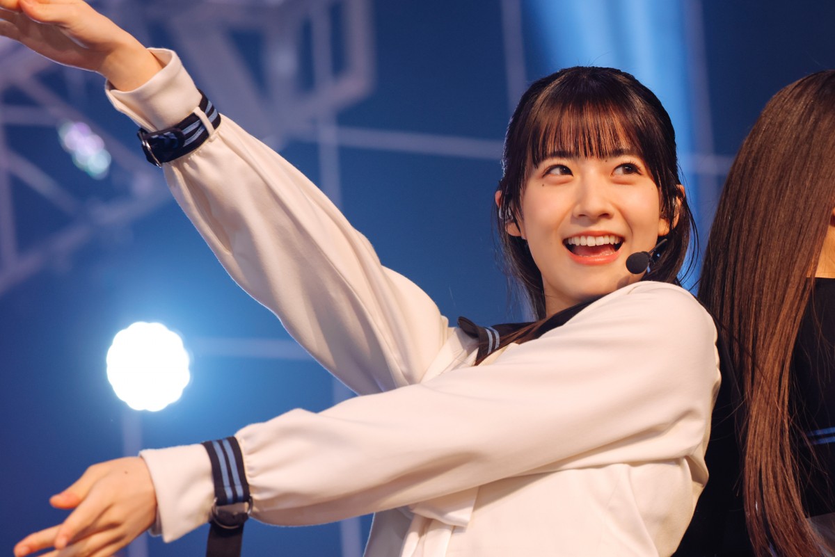 櫻坂46・三期生、欅坂46楽曲「語るなら未来を…」サプライズ披露　「新参者」全10公演完走