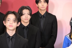 LIL LEAGUE、『第65回　輝く！日本レコード大賞』表彰式・記者会見に登場