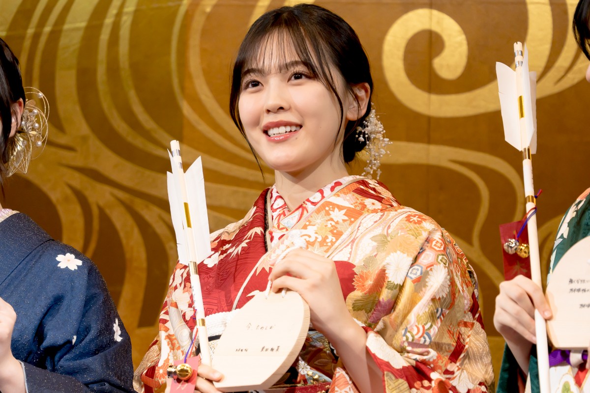 乃木坂46新成人、今年は「乃木坂ピョンピョン世代」　うさぎポーズもバッチリ