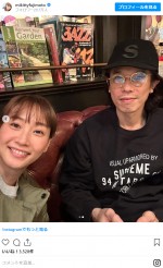 藤本美貴＆庄司智春、「待ち合わせ」に現れたお互い撮り合う　※「藤本美貴」インスタグラム