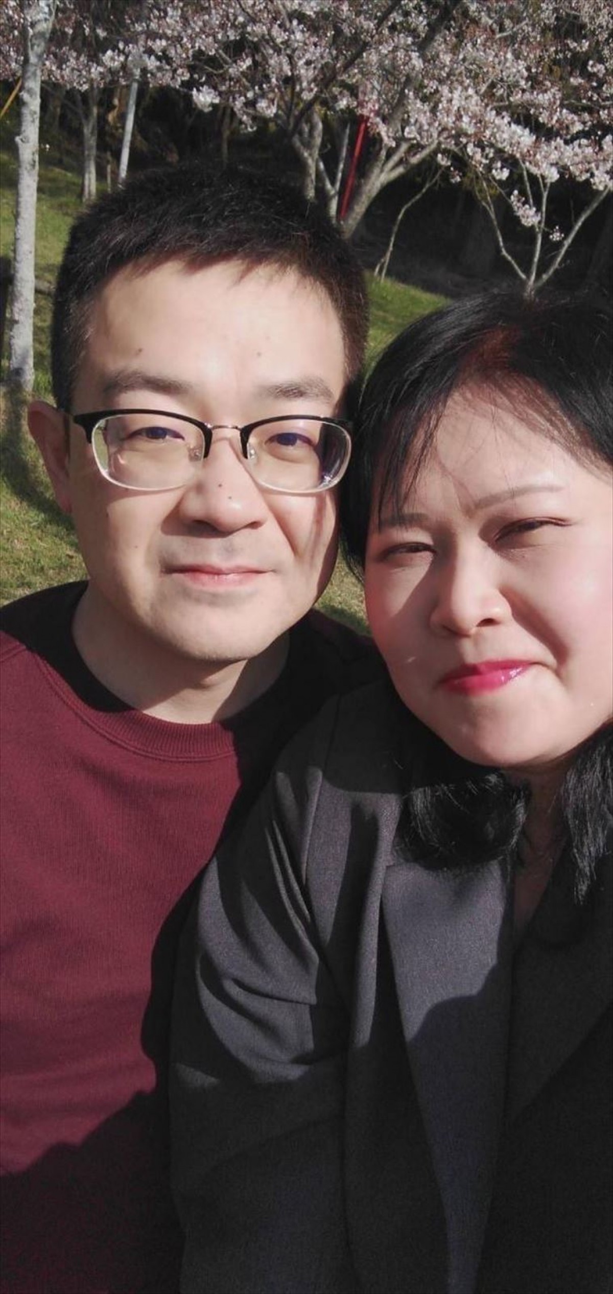 収録中も熱いキスの嵐!?　情熱的ブラジル人妻の国際結婚夫婦登場、今週の『新婚さん』